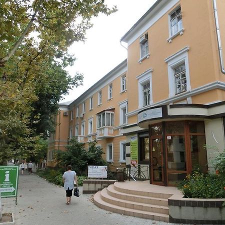 Apartment Near Kvint Tiraspol Exteriör bild